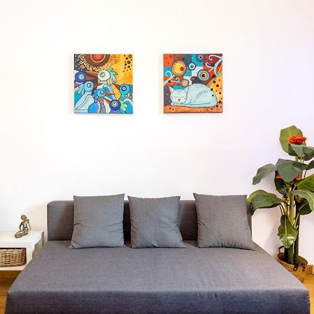 Sunny Citycenter Apartment - Graz Main Station Buitenkant foto