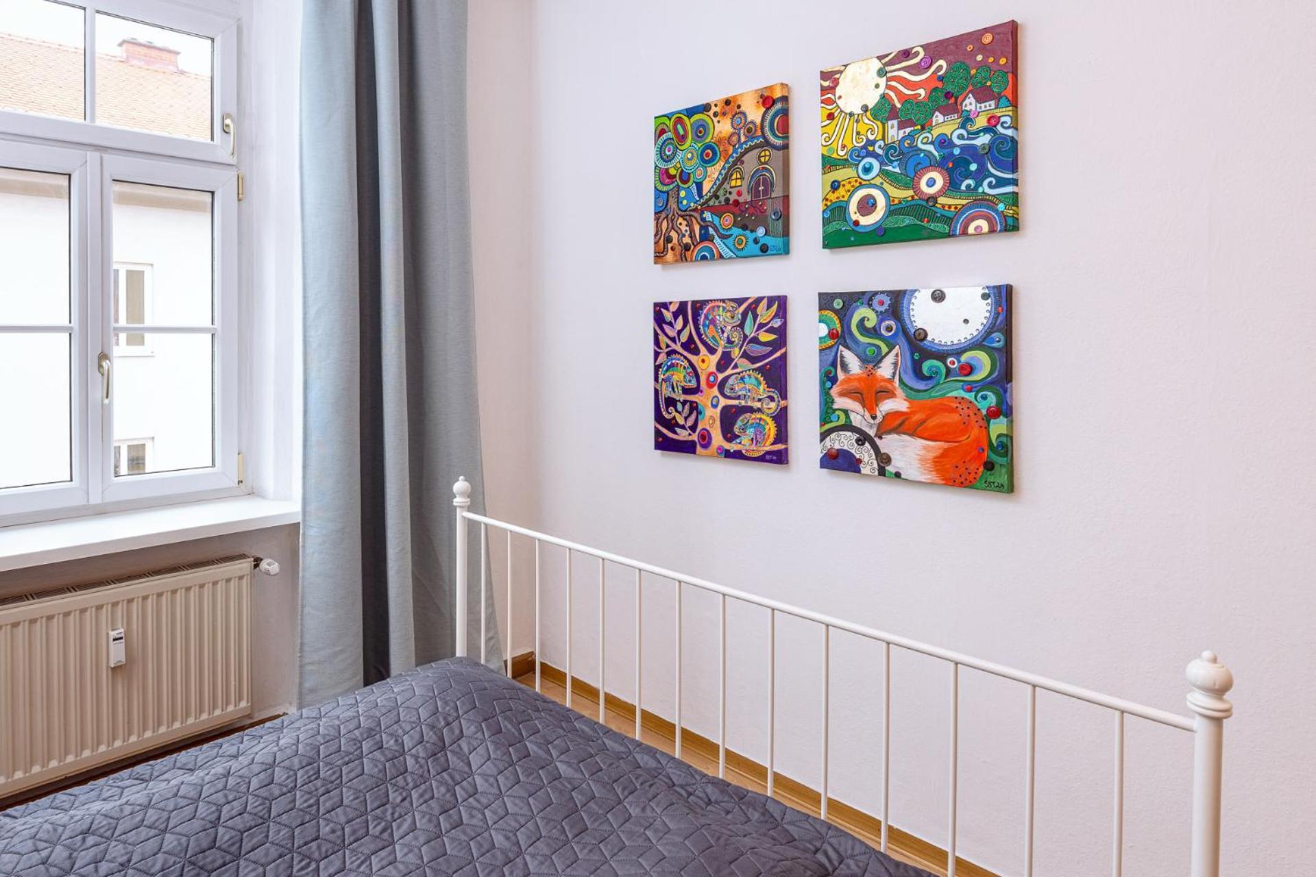 Sunny Citycenter Apartment - Graz Main Station Buitenkant foto