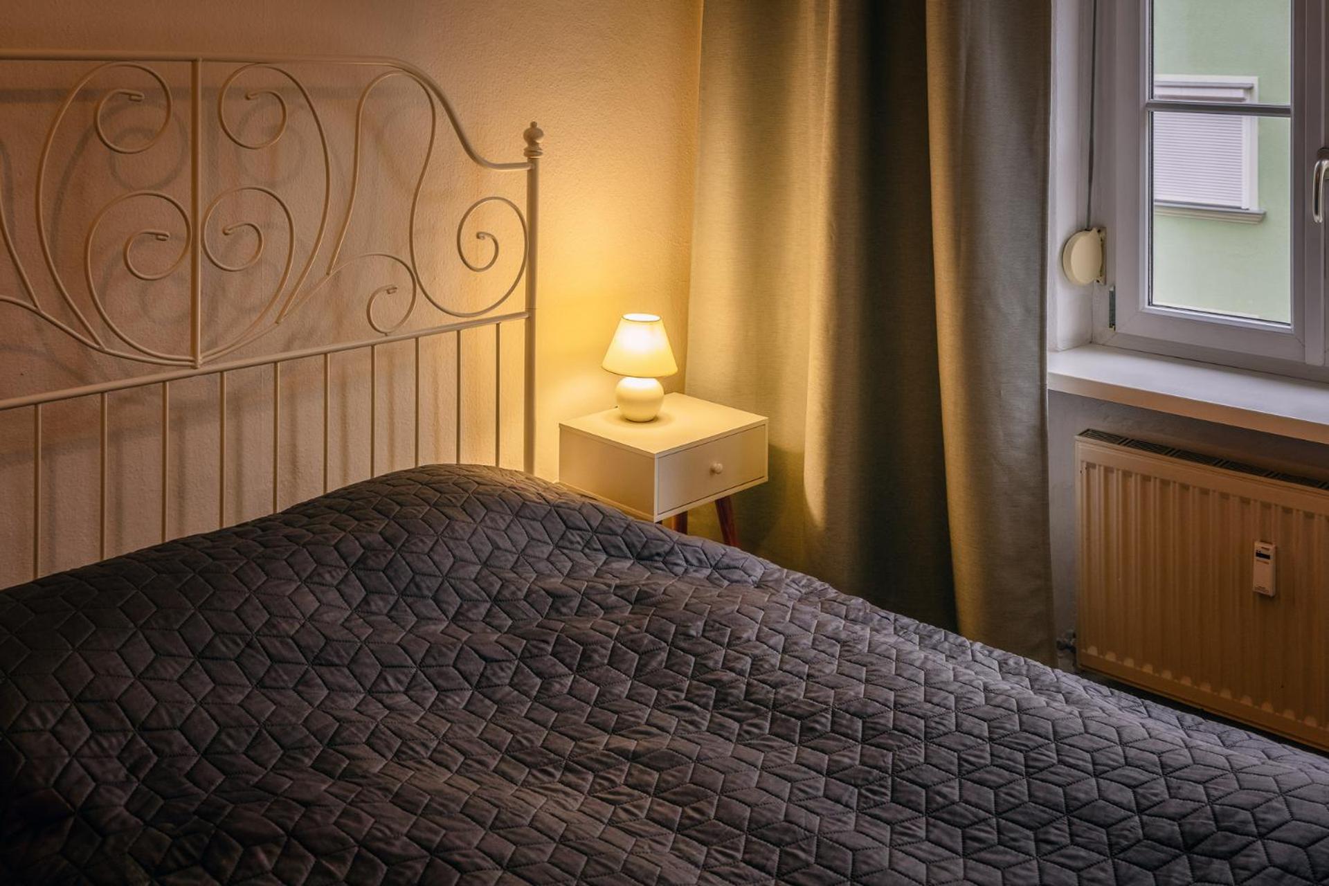 Sunny Citycenter Apartment - Graz Main Station Buitenkant foto