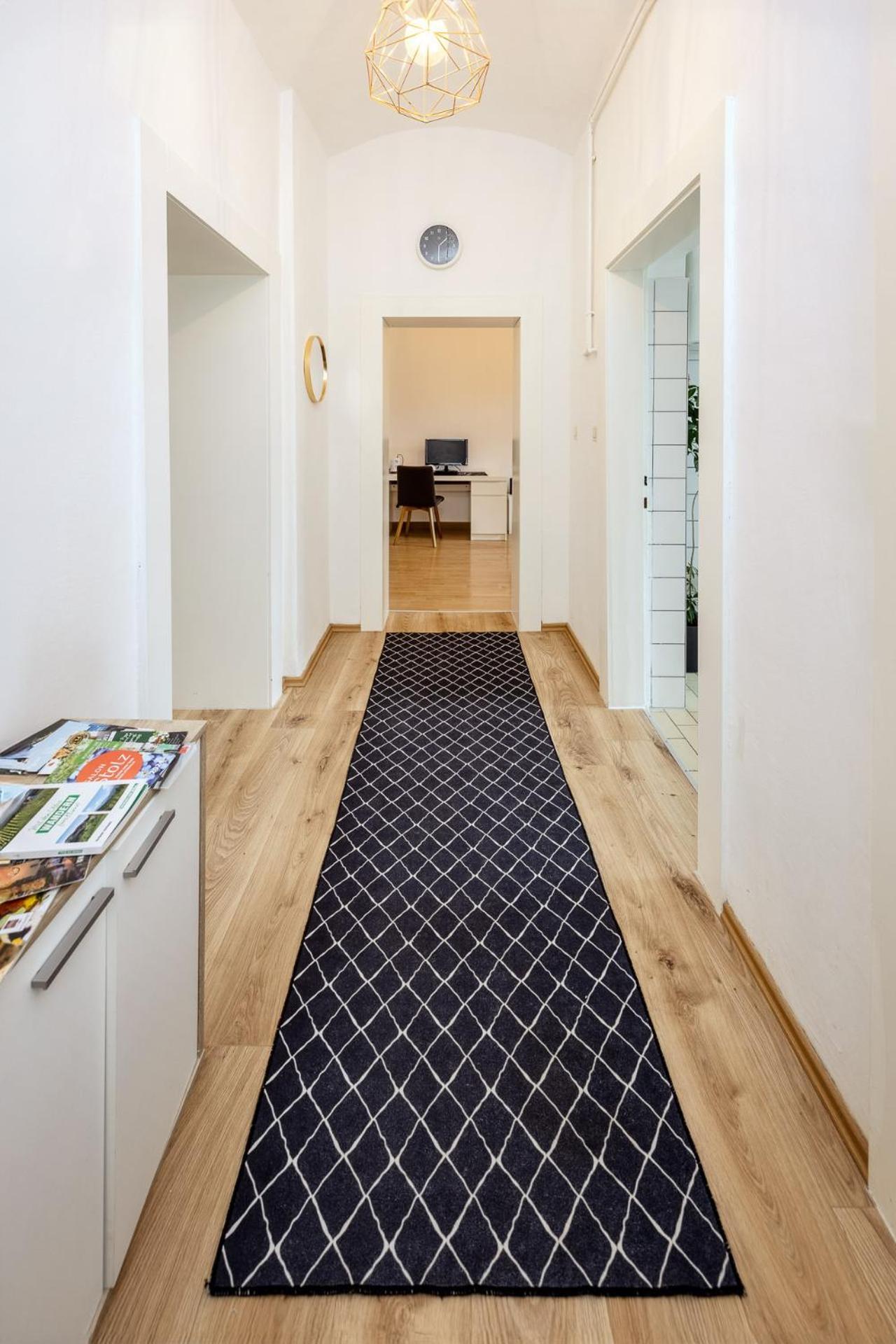 Sunny Citycenter Apartment - Graz Main Station Buitenkant foto