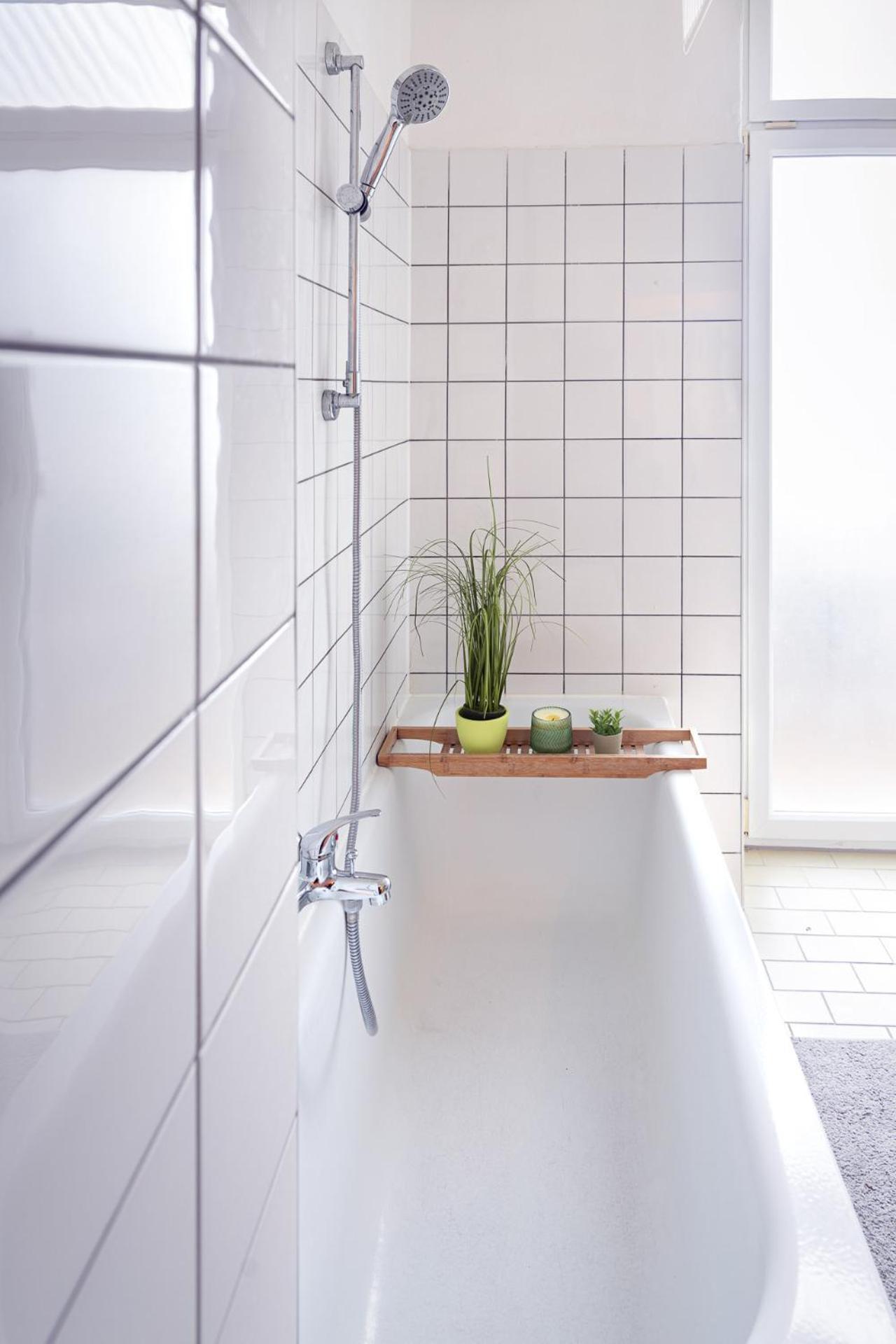 Sunny Citycenter Apartment - Graz Main Station Buitenkant foto